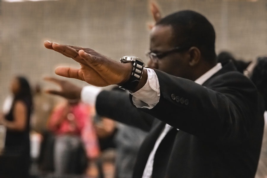 leaders-praying.jpeg